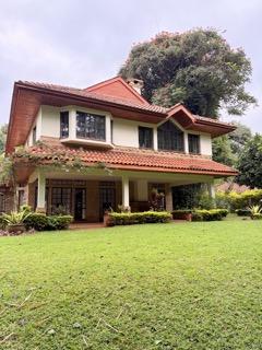 Rosslyn 5 Bedroom ALL ENSUITE